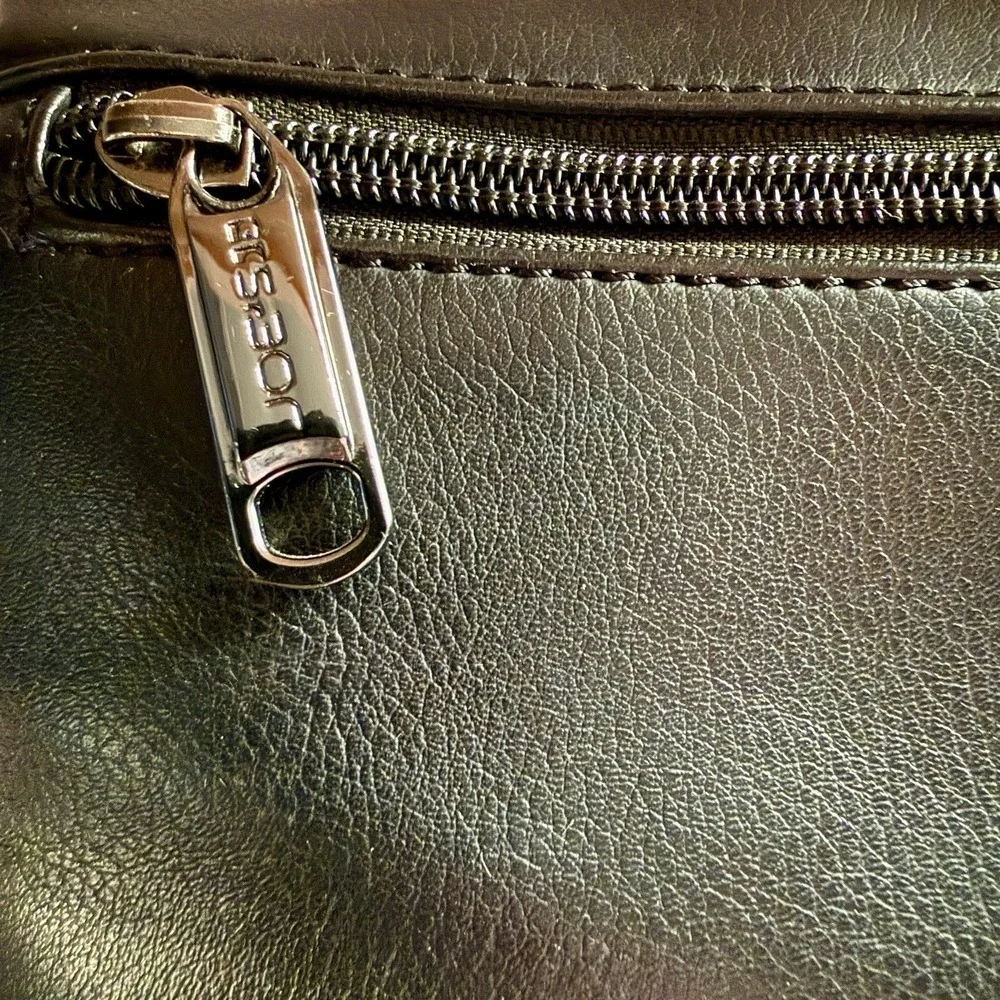 Vegan Leather Crossbody Bag Minimalist Neutral Purse Everyday Chic Classic Black